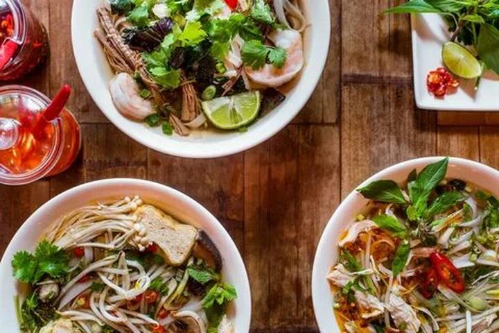 Khám phá Thế giới, Kiếm Tiền Từ Vlog: Hotspot Matrix - Người Bạn Đồng Hành