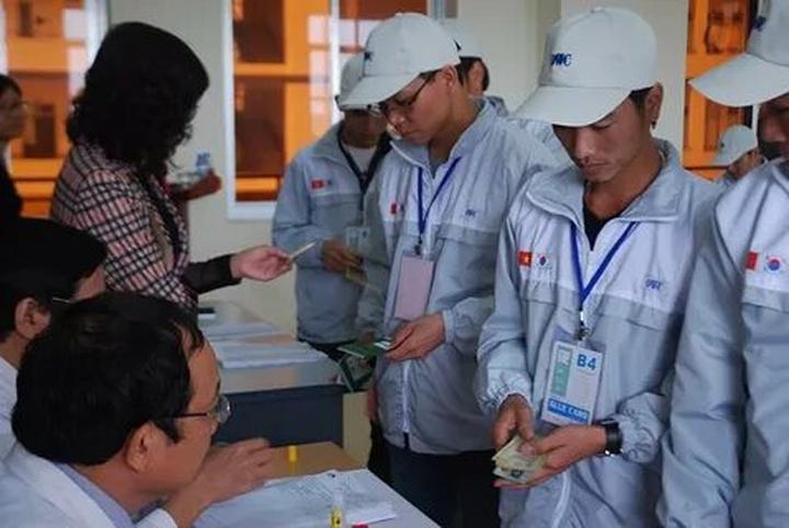 Cảnh báo cháy nổ: Hotspot Matrix và củ sạc điện thoại